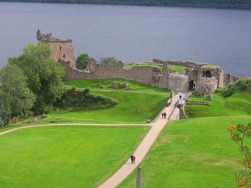 lago-loch-ness