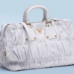 nappa-gaufre-shopping-prada-2010-3